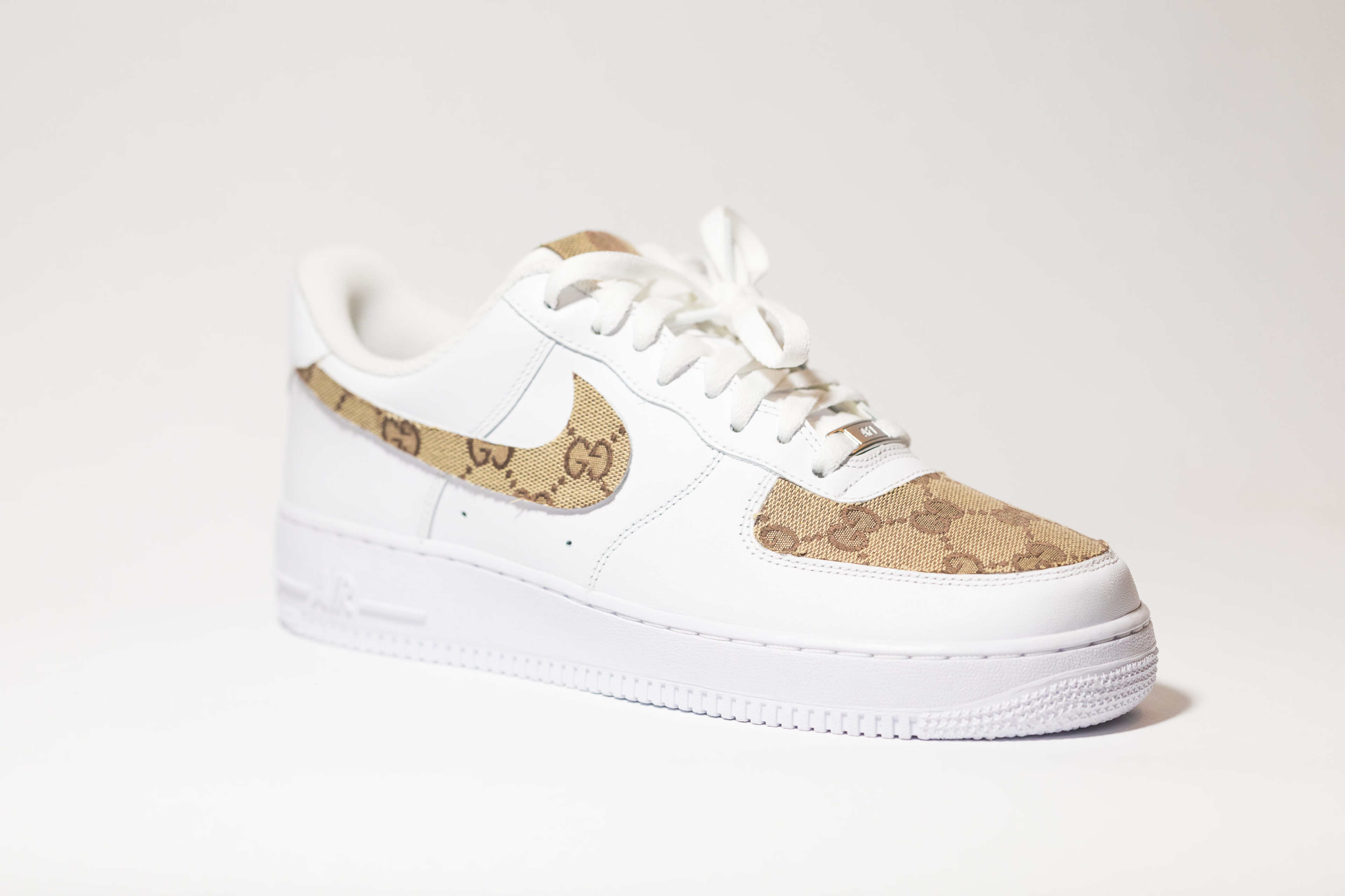 buy \u003e nike gucci price, Up to 67% OFF