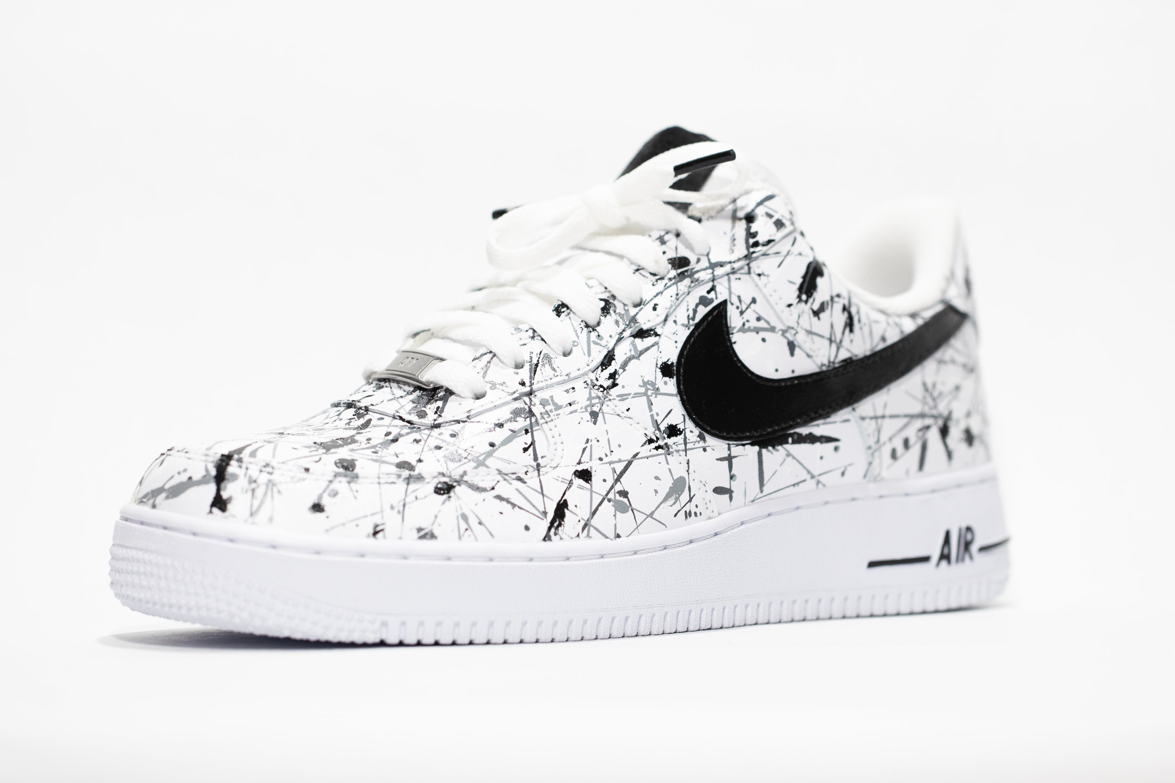 Nike Air Force 1 White PRM Custom 'Barbed Wire' Edition