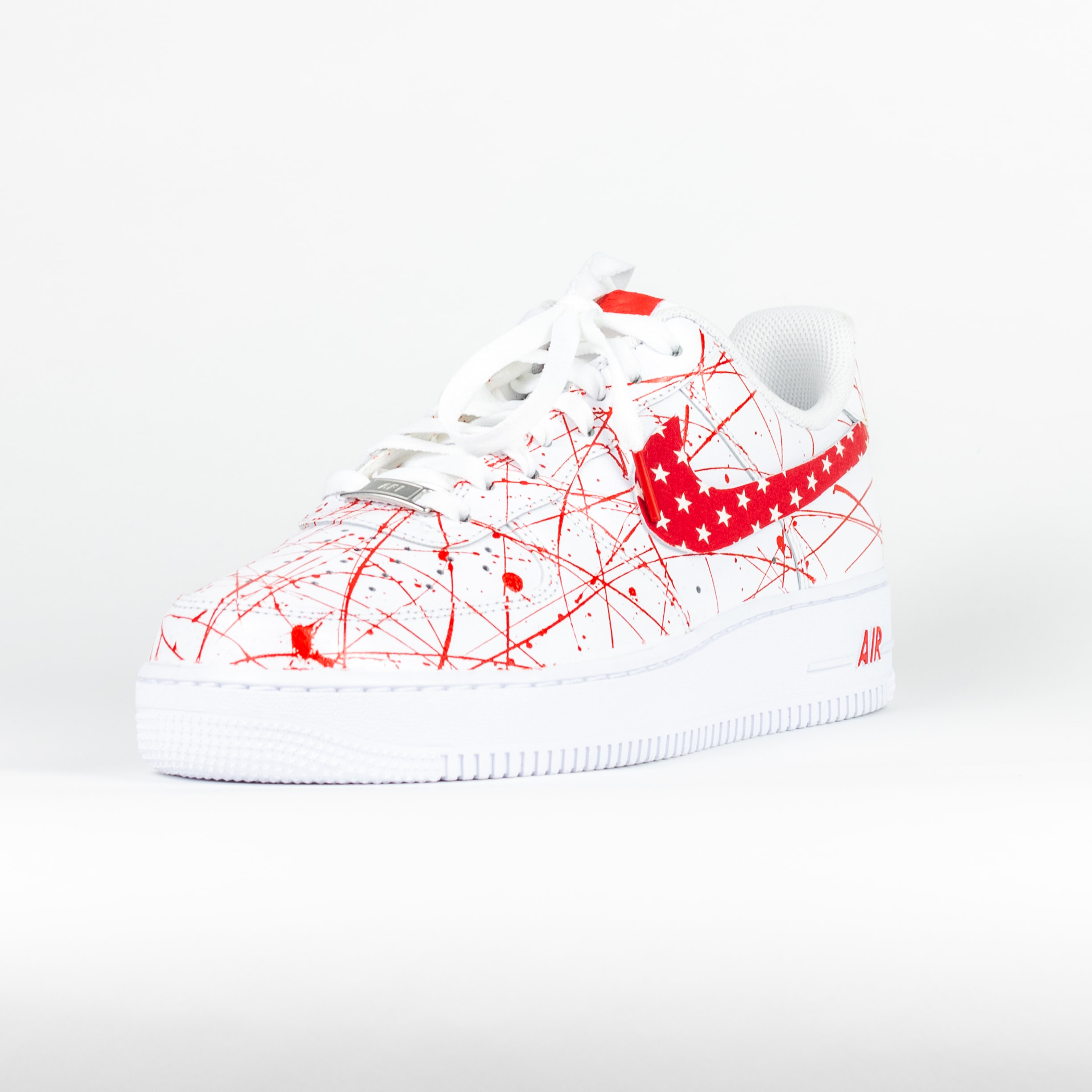 Nike Air Force 1 White Custom 'Red Splattered Stars' Edition